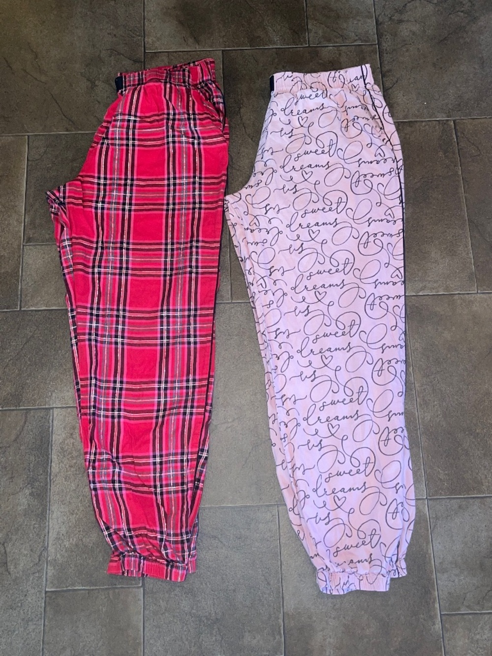 Victoria’s Secret Red & Pink Stretch Waist Lounge Pajama Pants Bundle of 2 Siz M